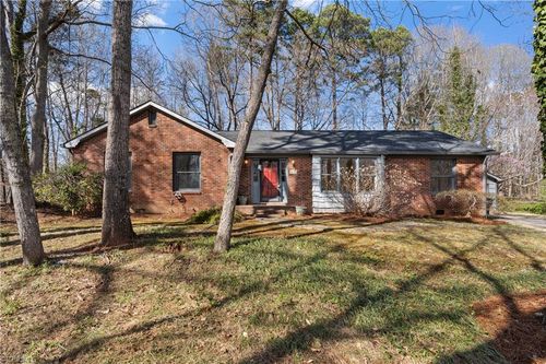 3941 Tonbridge Lane, Winston-Salem, NC, 27106 | Card Image