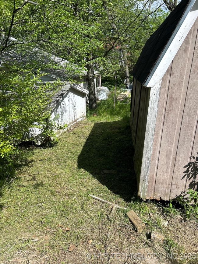 220 Comanche Ave, House other with 2 bedrooms, 1 bathrooms and null parking in McAlester OK | Image 32