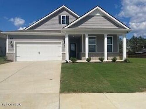 68 Pickwick Place, Byhalia, MS, 38611 | Card Image