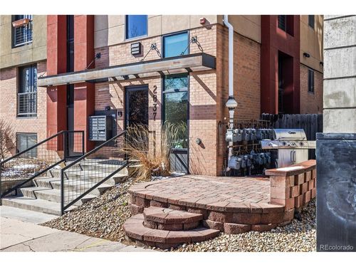apt-101-2837 Vallejo St, Denver, CO, 80211-4322 | Card Image