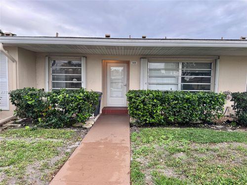 8838 Bella Vista Dr, Boca Raton, FL, 33433-1839 | Card Image