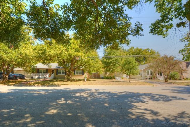 street view on Austin Avenue | Image 6