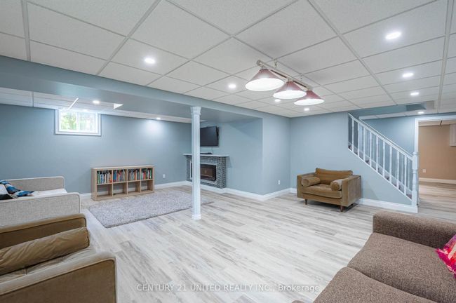 2509 Marsdale Dr, House other with 4 bedrooms, 2 bathrooms and 2 parking in Peterborough ON | Image 24