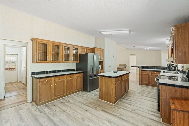 Kitchen | Image 7