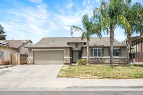 5536 W Garland Ave, Fresno, CA, 93722-0422 | Card Image