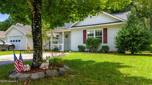 3715 Elizabeth Ave, New Bern, NC, 28562-4837 | Card Image
