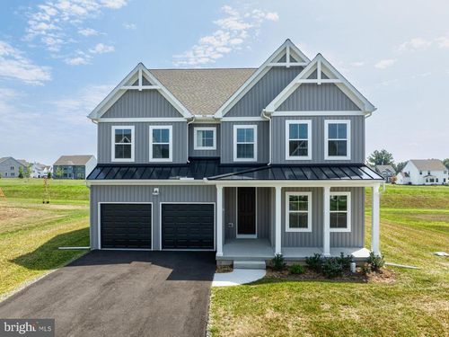 70 Pearl Ln, GILBERTSVILLE, PA, 19525-7706 | Card Image