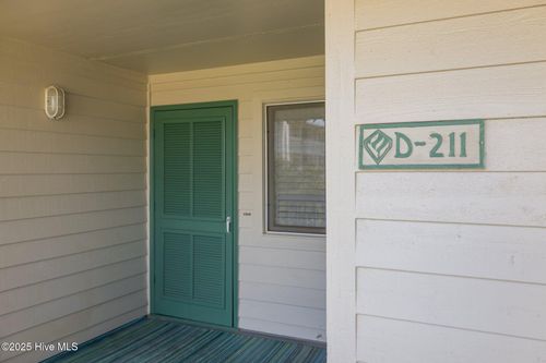 211d-10300 Coast Guard Rd, Emerald Isle, NC, 28594-2107 | Card Image