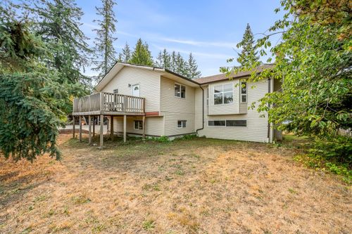 5303 Island Hwy S, Union Bay, BC, V0R3B0 | Card Image