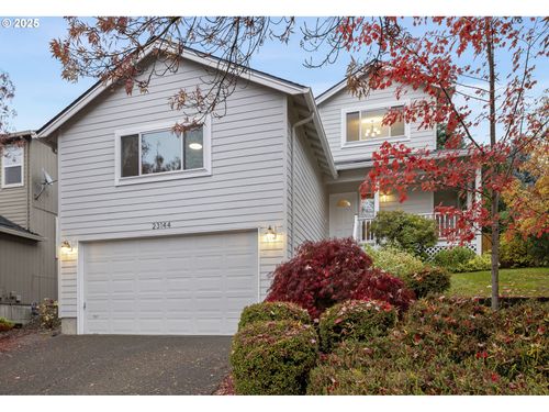 23144 Sw Cinnamon Hill Pl, Sherwood, OR, 97140-8924 | Card Image