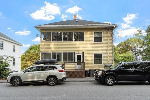 181 Park St, Gardner, MA, 01440-1664 | Card Image