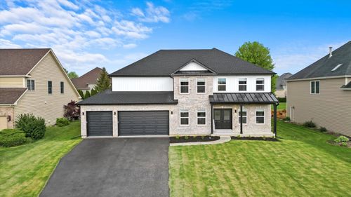 413 Sycamore Ln, North Aurora, IL, 60542-1076 | Card Image