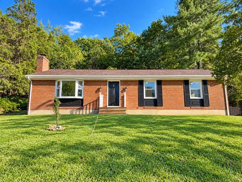 5028 Sunny Side Dr, Roanoke, VA, 24018-4230 | Card Image