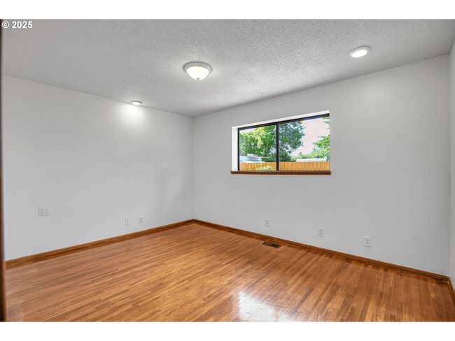 Bedroom-# 2 | Image 16