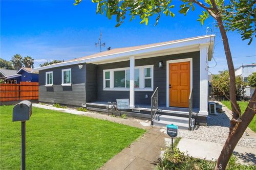 7509 Parmelee Ave, LOS ANGELES, CA, 90001-3056 | Card Image