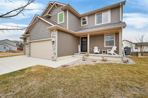 6510 Sunlight Dr, Pleasant Hill, IA, 50327-8301 | Card Image