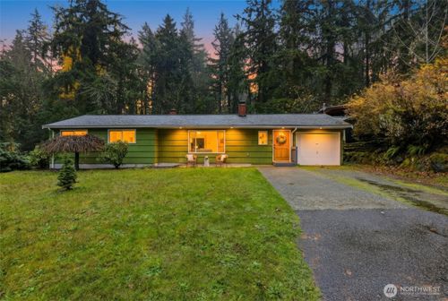 4364 151st Avenue Se, Bellevue, WA, 98006 | Card Image