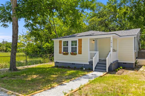 1915 Quitman St, North Charleston, SC, 29405-8009 | Card Image