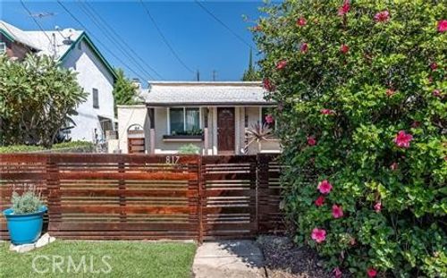 817 Chestnut Ave, Los Angeles, CA, 90042 | Card Image