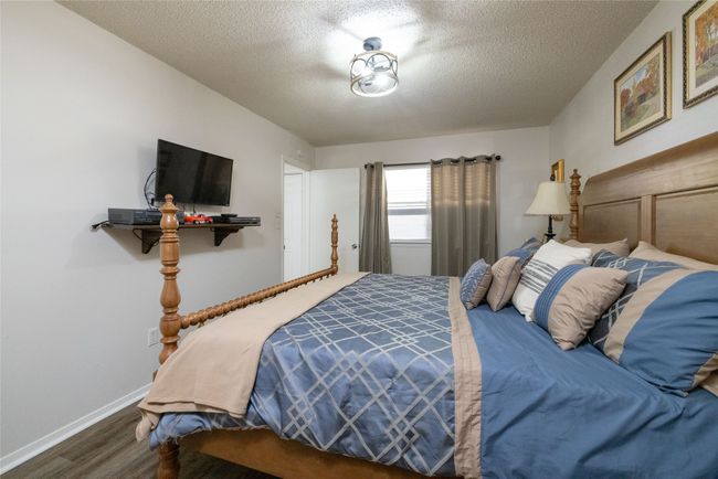 1229 Elm Ct, House other with 2 bedrooms, 2 bathrooms and null parking in Runaway Bay TX | Image 27