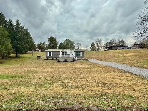 139 Center Lane, New Tazewell, TN, 37825 | Card Image