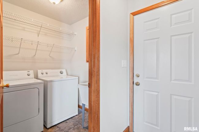 228 Brookside Glen Dr, House other with 3 bedrooms, 3 bathrooms and null parking in Sherman IL | Image 22