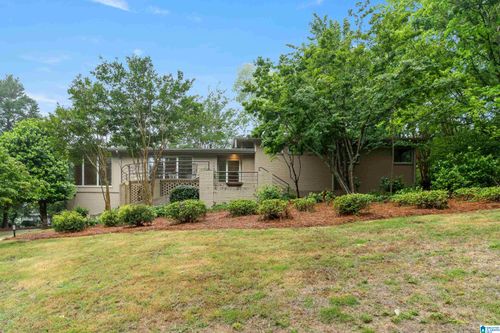 208 Alpine Cir, VESTAVIA HILLS, AL, 35216-1002 | Card Image