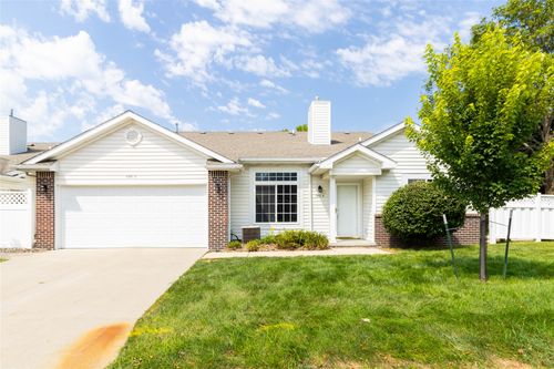 unit-4-5451 Longview Ct, Johnston, IA, 50131-2707 | Card Image