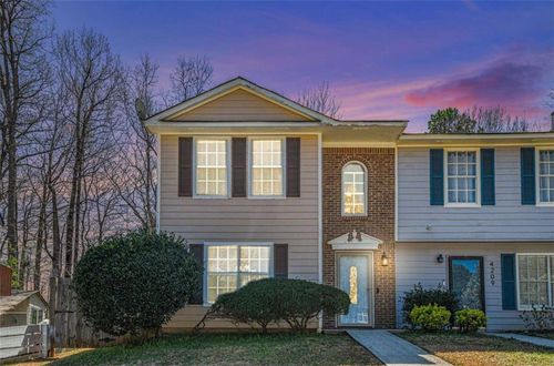 4211 Wingfoot Ct, decatur, GA, 30035-2802 | Card Image
