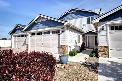 2162 W Pine Ave, Meridian, ID, 83642-5434 | Card Image