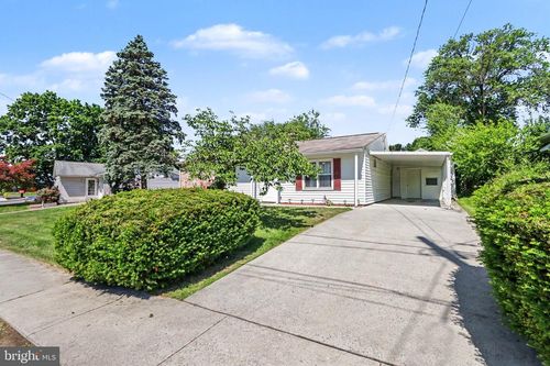 1024 Buttonwood Dr, HARRISBURG, PA, 17109-5307 | Card Image
