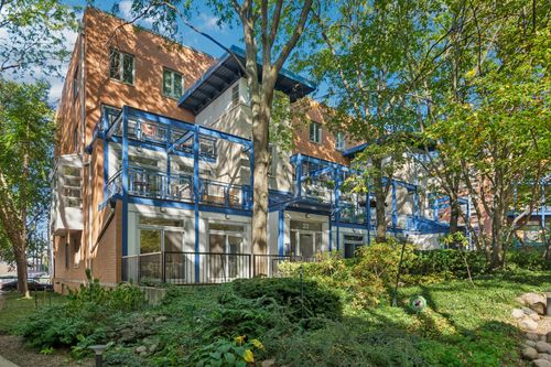 unit-405-23 Racine Ave, Chicago, IL, 60607-2009 | Card Image