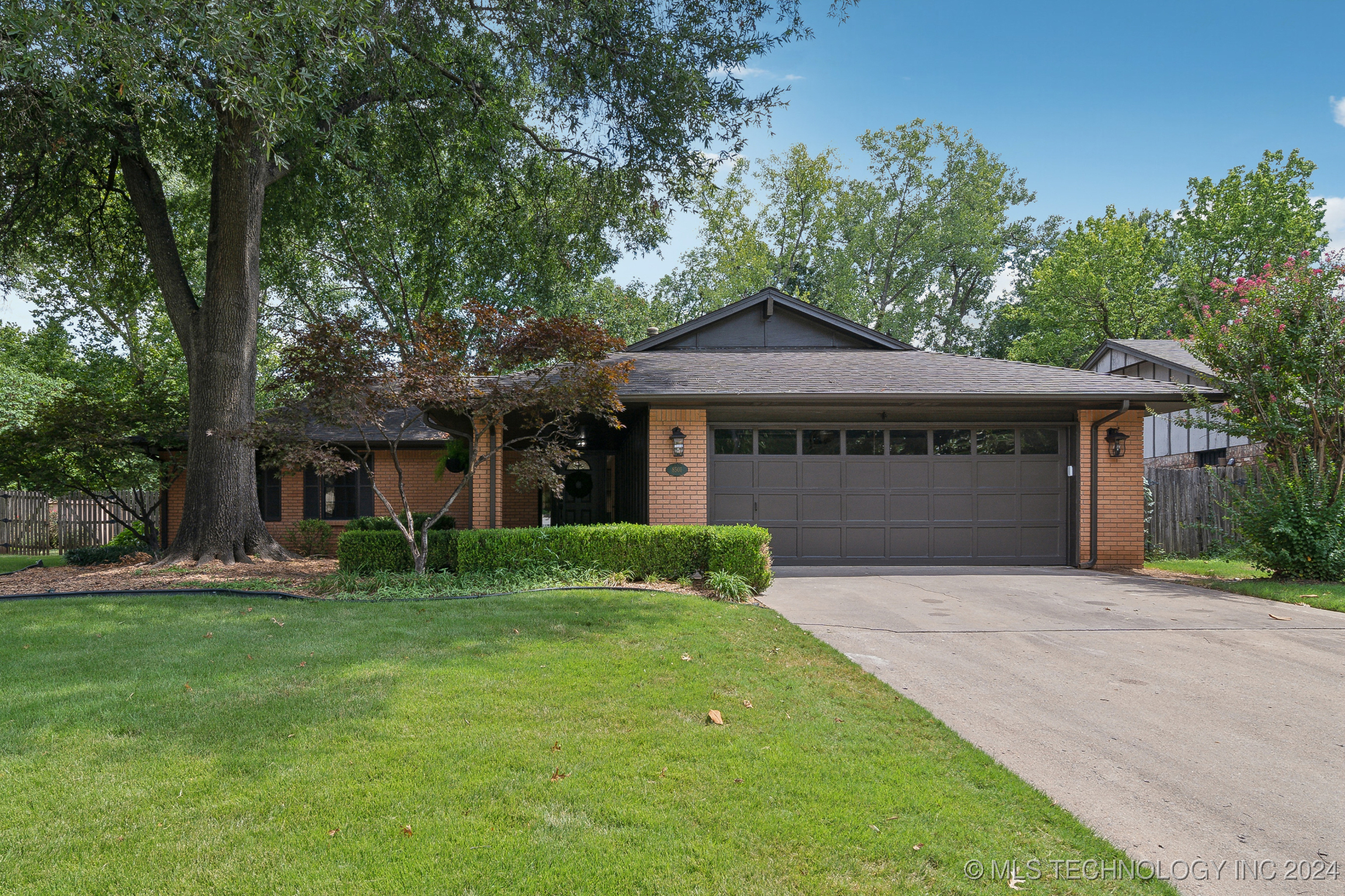 Oswego Ave, Tulsa, OK 74137