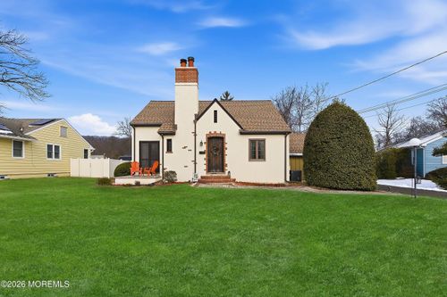 265 Metape Cir S, Bound Brook, NJ, 08805-1317 | Card Image