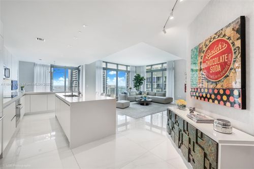 apt-4101-88 Sw 7th St, Miami, FL, 33130-3777 | Card Image