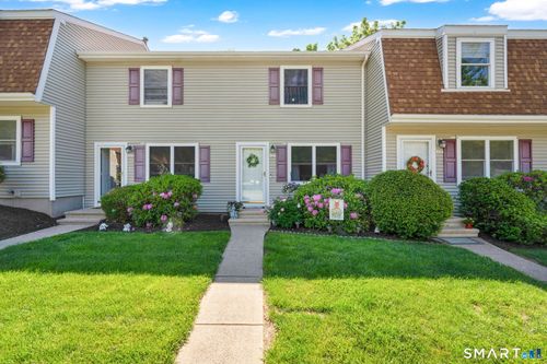 221-221 Brentwood Drive, Wallingford, CT, 06492 | Card Image