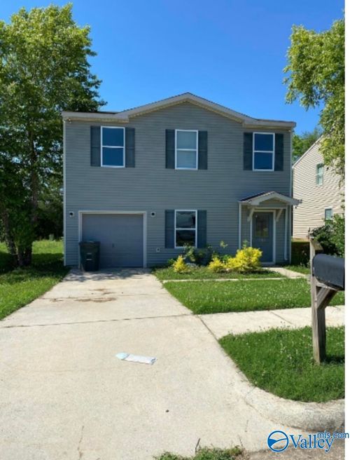 204 Valleyside Dr Ne, Huntsville, AL, 35810-1081 | Card Image