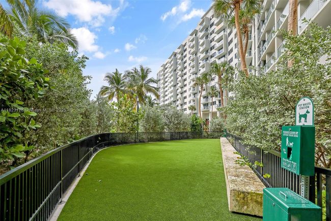 APT-262 - 1500 Bay Rd, Condo with 2 bedrooms, 2 bathrooms and null parking in Miami Beach FL | Image 65