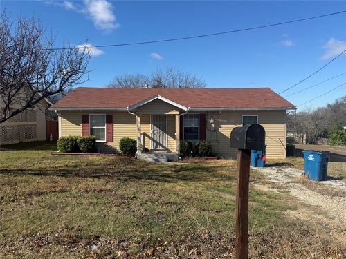 223 Church St, Desoto, TX, 75115-4909 | Card Image