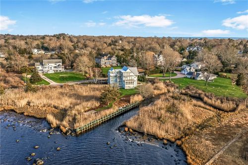 111 Avondale Rd, Westerly, RI, 02891-5024 | Card Image