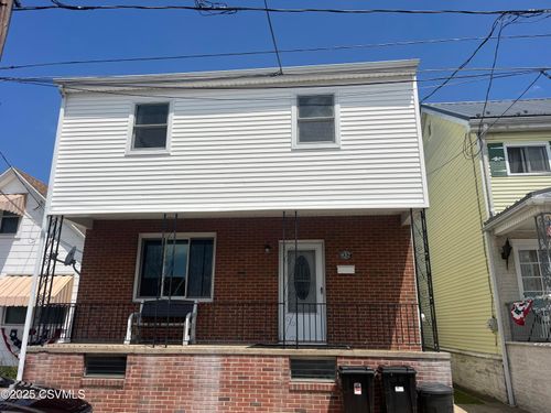 932 Pine St, Kulpmont, PA, 17834-1215 | Card Image