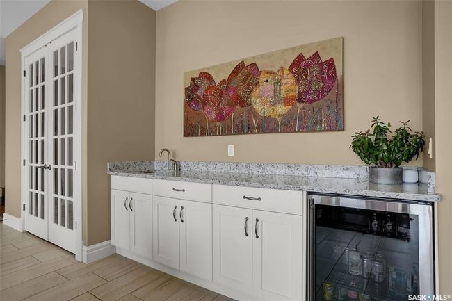 330 Spruce Creek Dr, House other with 5 bedrooms, 4 bathrooms and 10 parking in Pilot Butte SK | Image 38