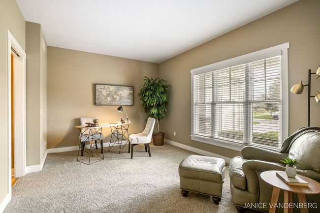 35-web-or-mls-3022-jamesway-ave | Image 22