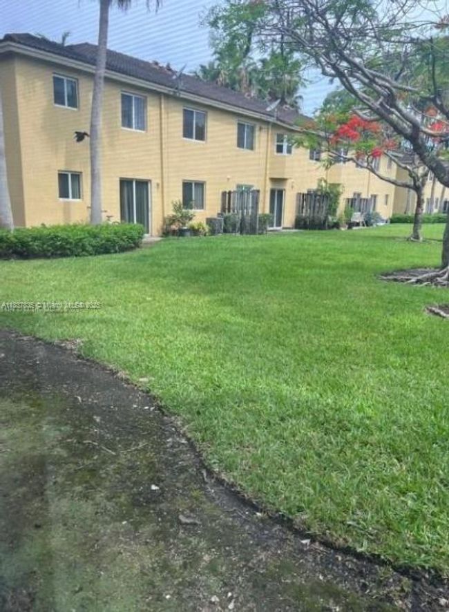 UNIT-104 - 3395 Ne 9 Th St, Condo with 3 bedrooms, 2 bathrooms and null parking in Homestead FL | Image 27