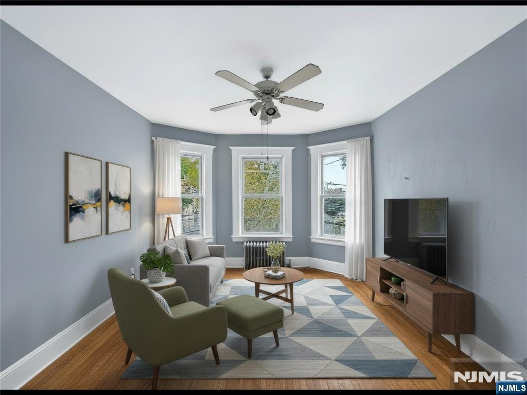 Residential Lease in Kearny