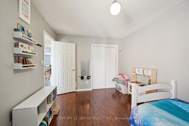 1343 Eagle Cres, House attached with 3 bedrooms, 2 bathrooms and 2 parking in Peterborough ON | Image 24