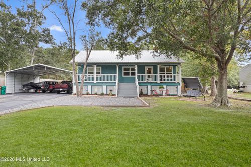 11423 Parkers Cir, Biloxi, MS, 39532-7100 | Card Image