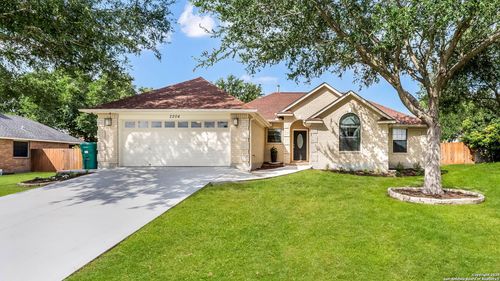 2204 Geneva St, Castroville, TX, 78009-2705 | Card Image