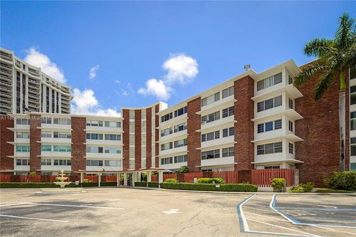 apt-203-1700 Ne 105th St, Miami Shores, FL, 33138-2139 | Card Image