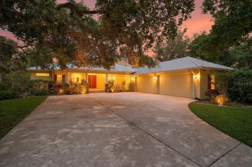 2806 Norwood Ln, VENICE, FL, 34292-2415 | Card Image